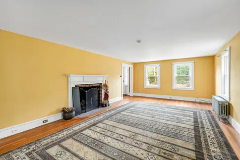 523 Governor Wentworth Highway Tuftonboro NH 03816