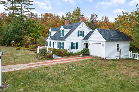 523 Governor Wentworth Highway Tuftonboro NH 03816