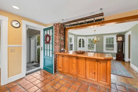 523 Governor Wentworth Highway Tuftonboro NH 03816