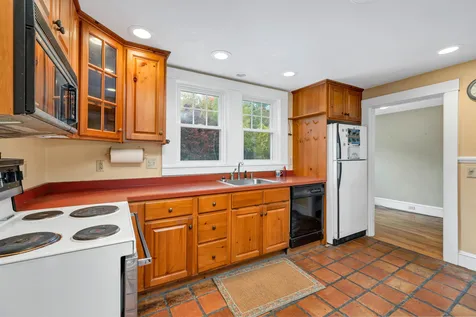 523 Governor Wentworth Highway Tuftonboro NH 03816