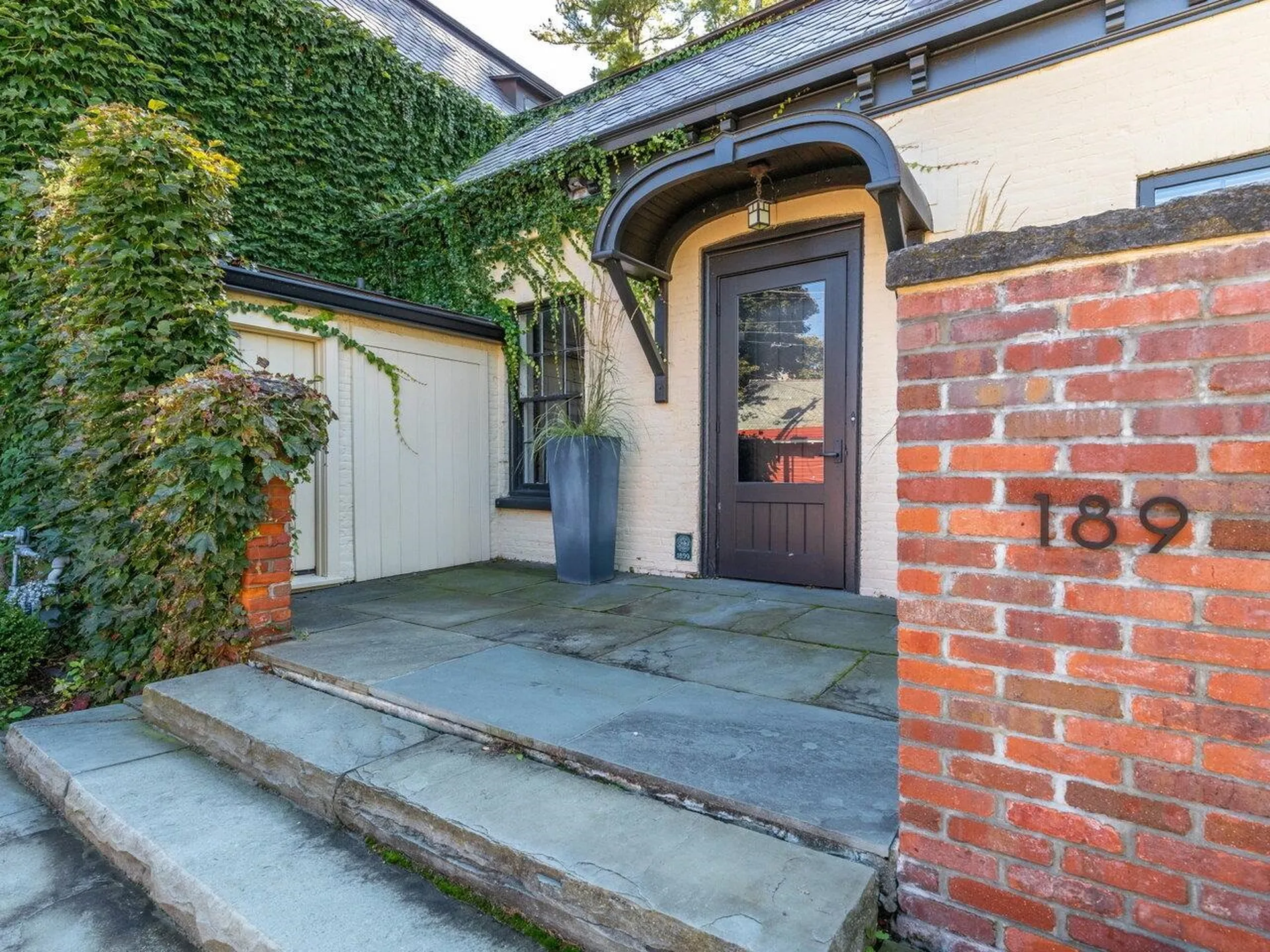 189 Cliff Street Burlington VT 05401
