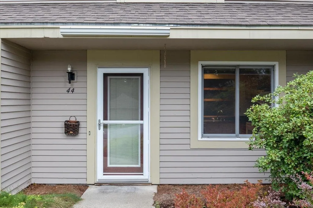 44 Overlook Drive South Burlington VT 05403