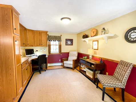 34 Thomas Lane Essex VT 05452