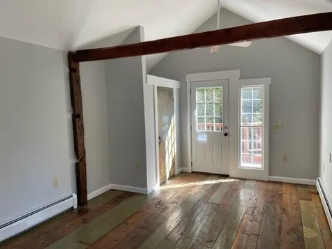 276 Dearborn Road Auburn NH 03032