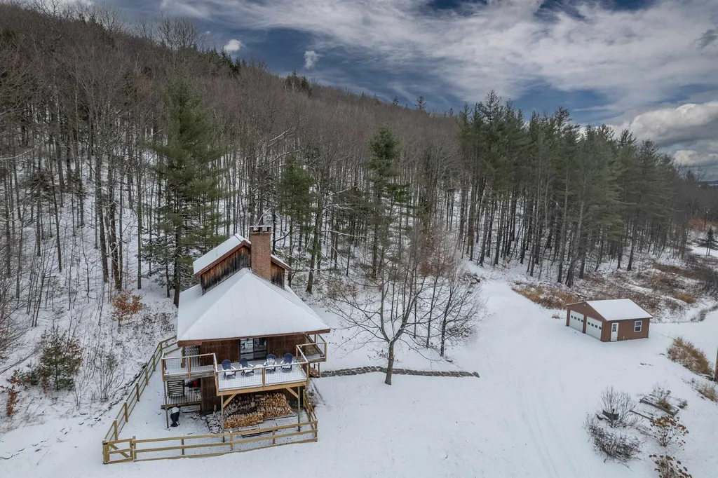 3660 Royalton Turnpike Road Barnard VT 05068