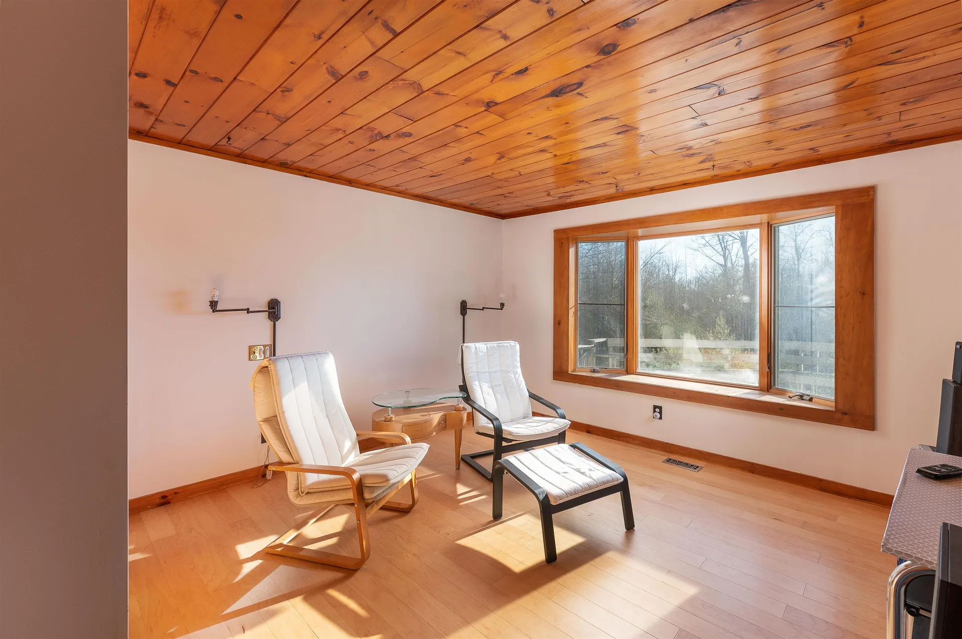 90 Champion Hill Road Effingham NH 03882
