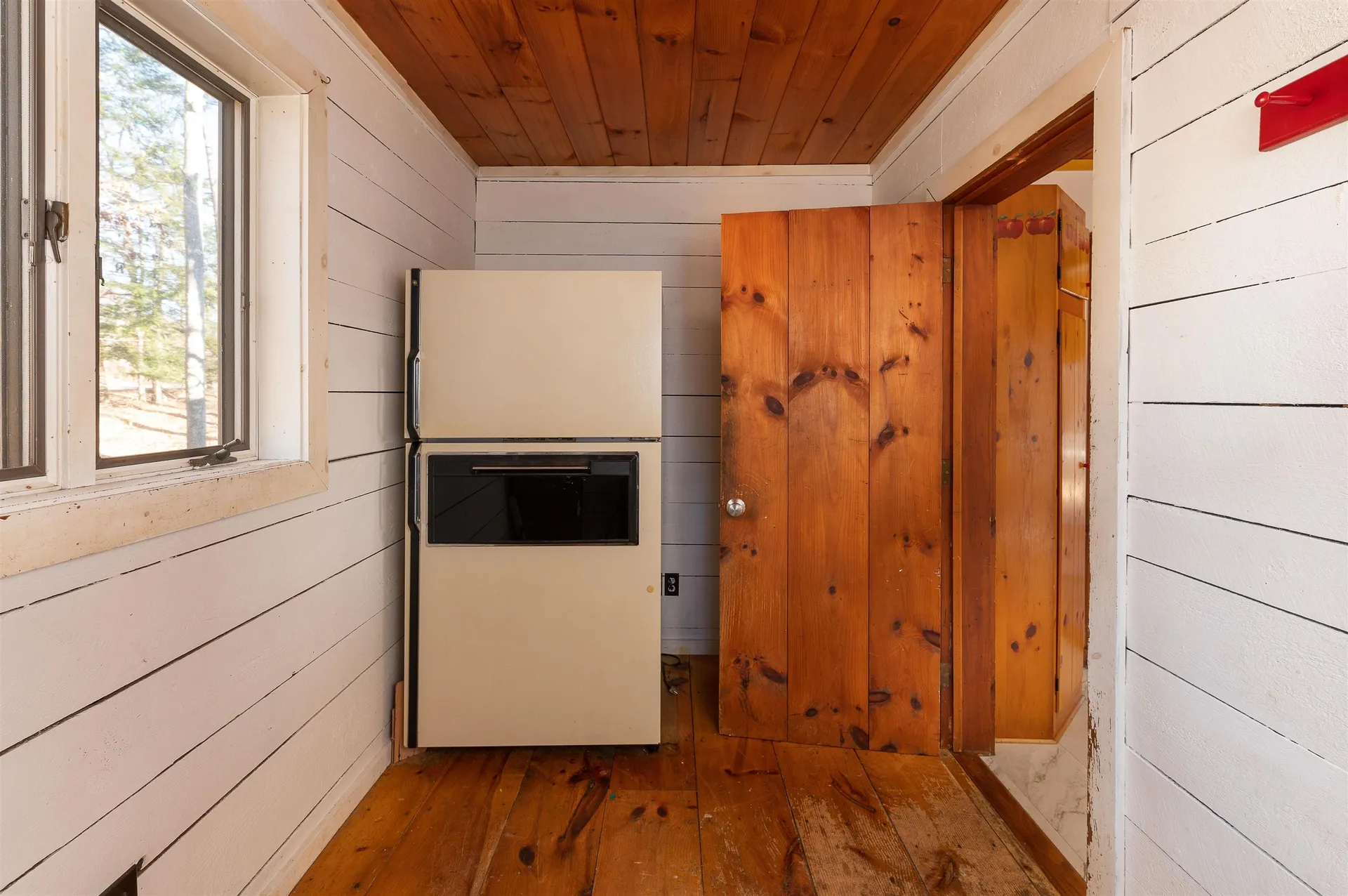 90 Champion Hill Road Effingham NH 03882