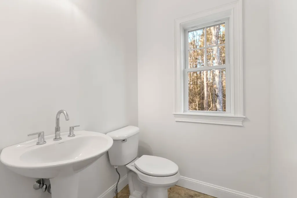 367 Dutile Road Belmont NH 03220