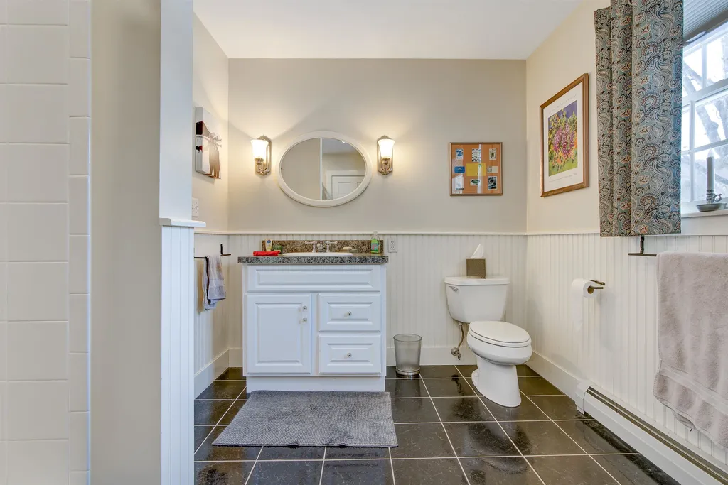819 Pomfret Road Woodstock VT 05091