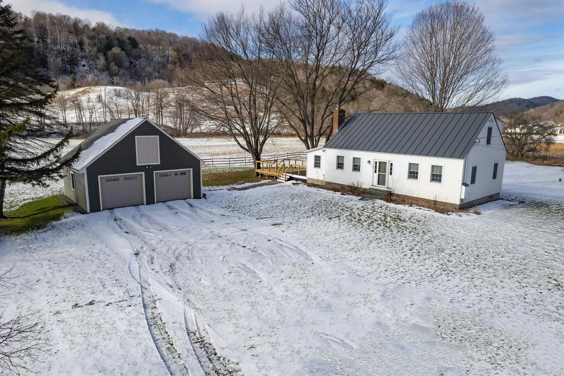 819 Pomfret Road Woodstock VT 05091