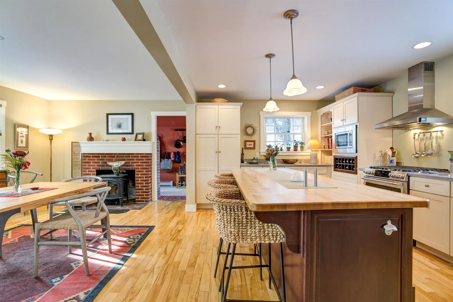 819 Pomfret Road Woodstock VT 05091