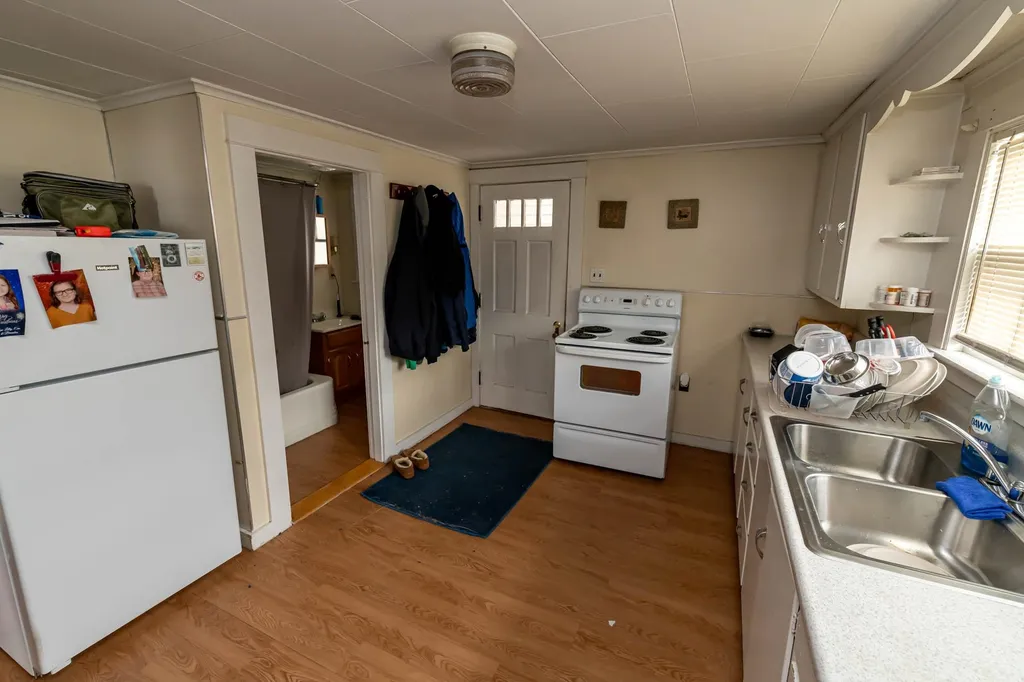 17 Severance Street Claremont NH 03743