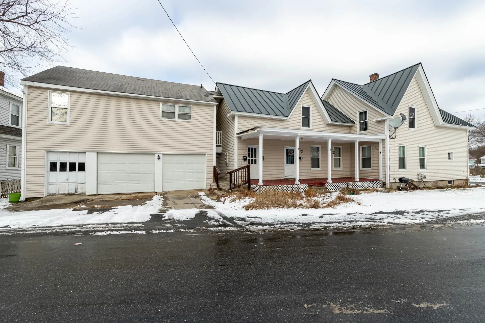 17 Severance Street Claremont NH 03743