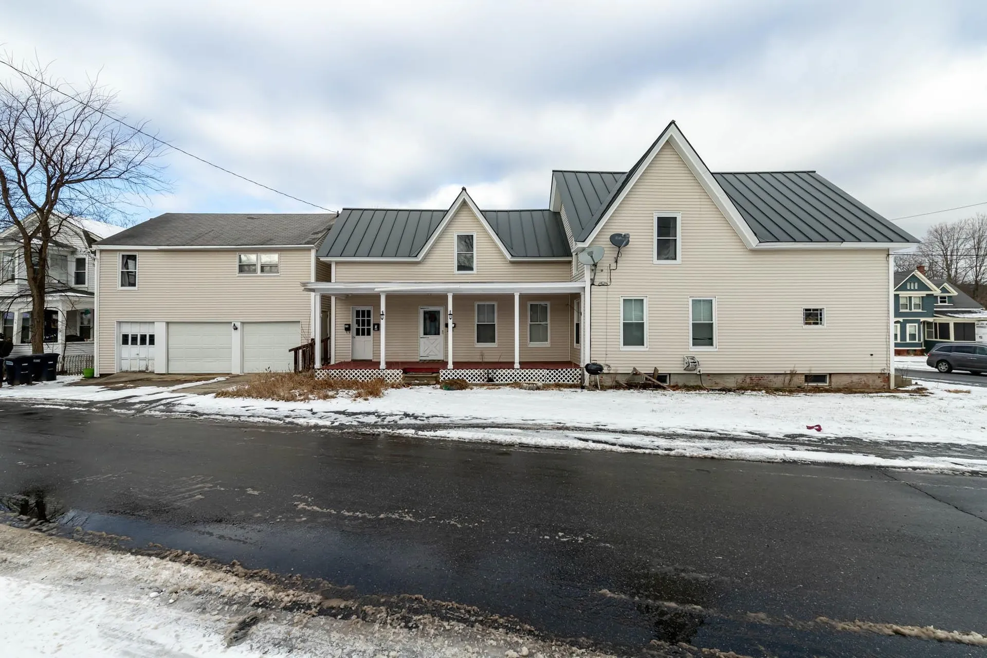 17 Severance Street Claremont NH 03743