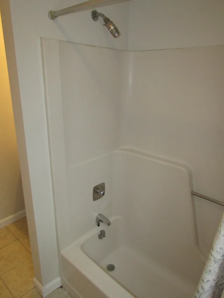 190 Oak Circle Colchester VT 05446
