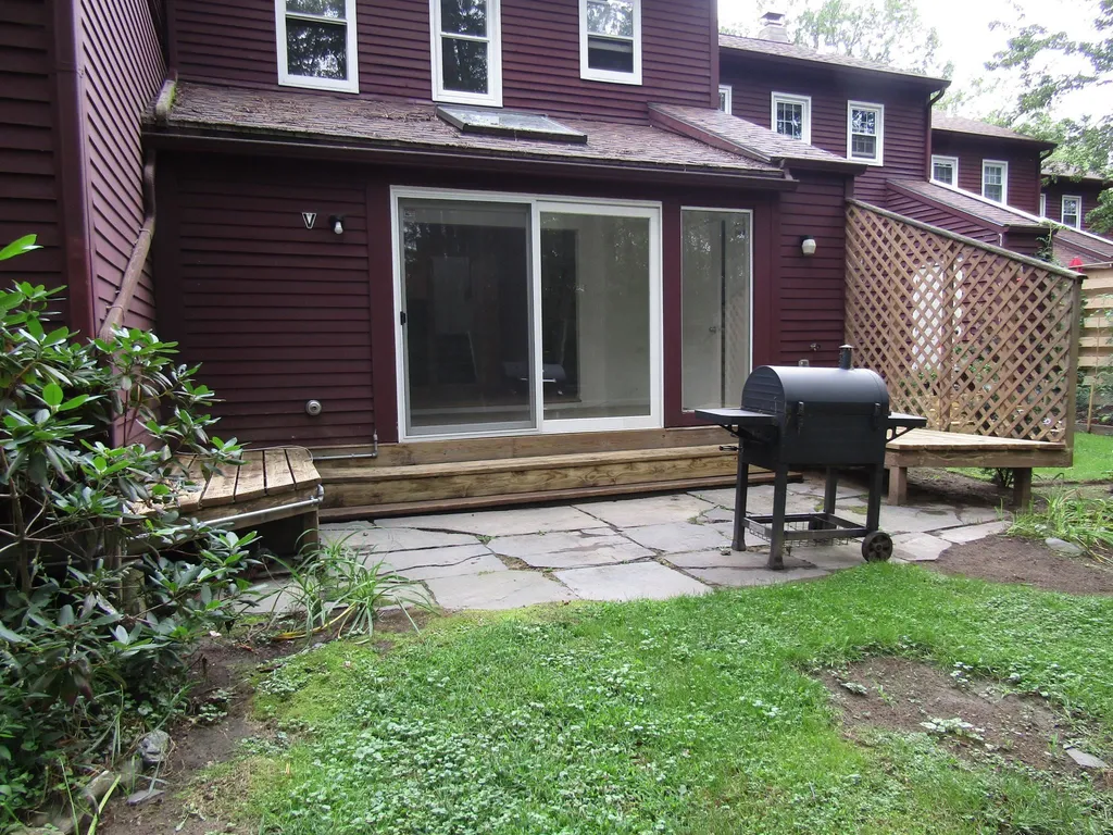 190 Oak Circle Colchester VT 05446