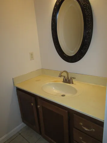 190 Oak Circle Colchester VT 05446