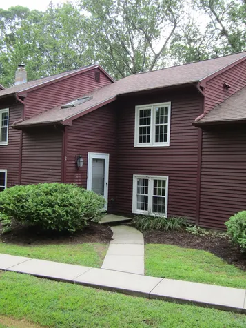 190 Oak Circle Colchester VT 05446