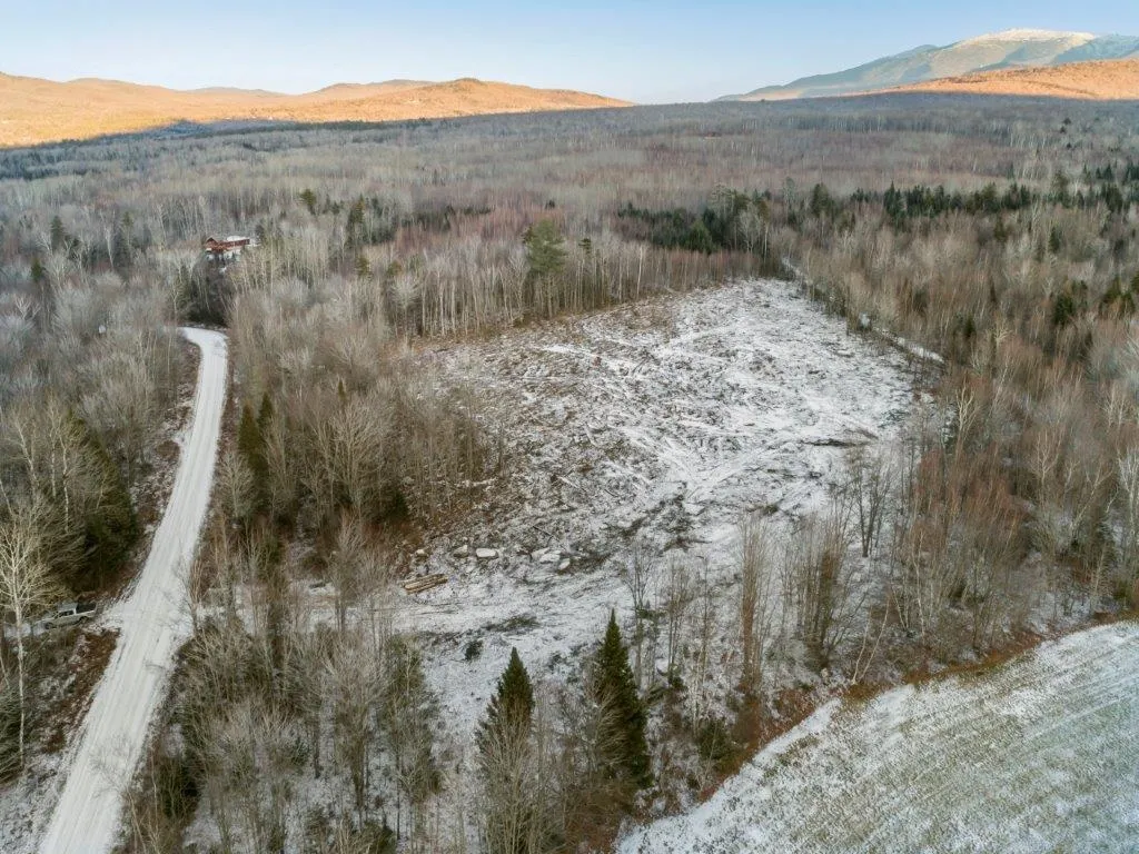 4b Enman Drive Jefferson NH 03583