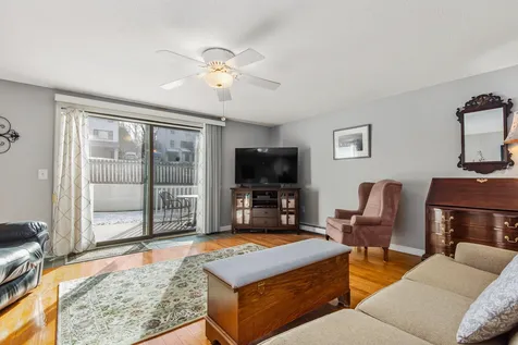 3 Moonlight Drive Newmarket NH 03857