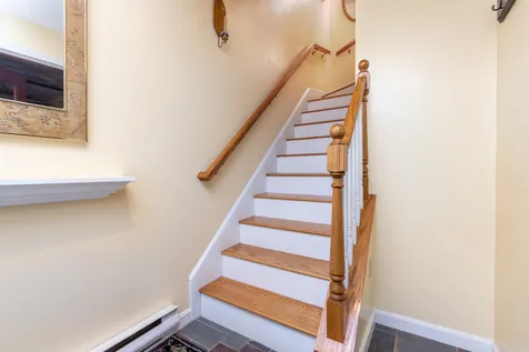 3 Moonlight Drive Newmarket NH 03857