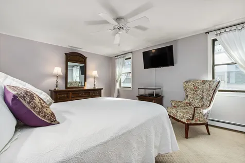 3 Moonlight Drive Newmarket NH 03857