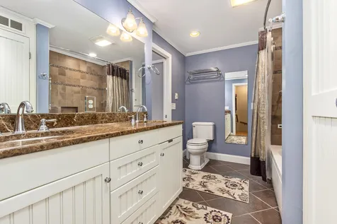 3 Moonlight Drive Newmarket NH 03857