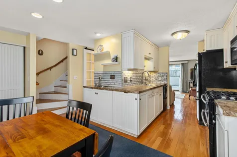 3 Moonlight Drive Newmarket NH 03857