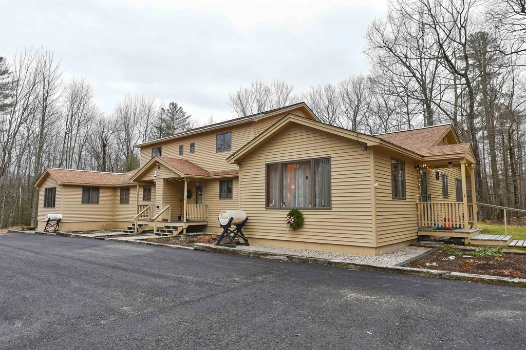 229 Ledgewood Road Extension Conway NH 03860