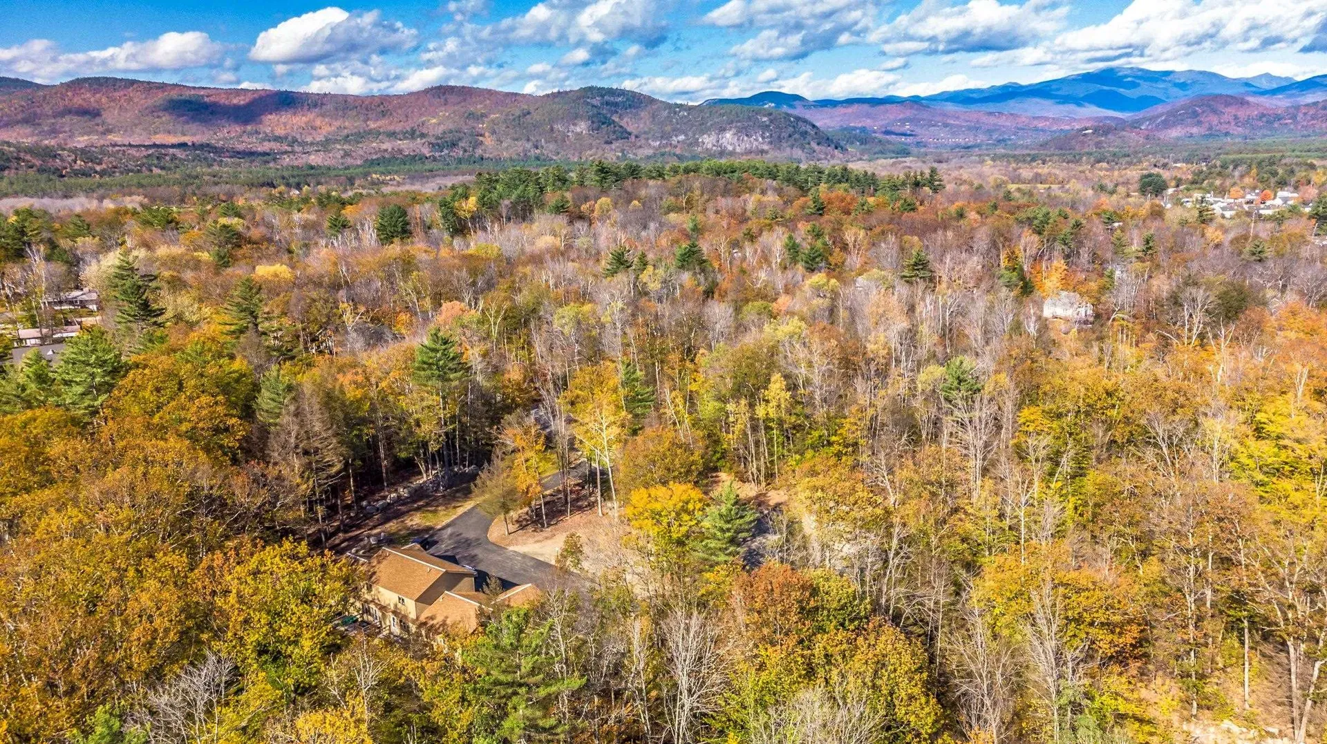 229 Ledgewood Road Extension Conway NH 03860