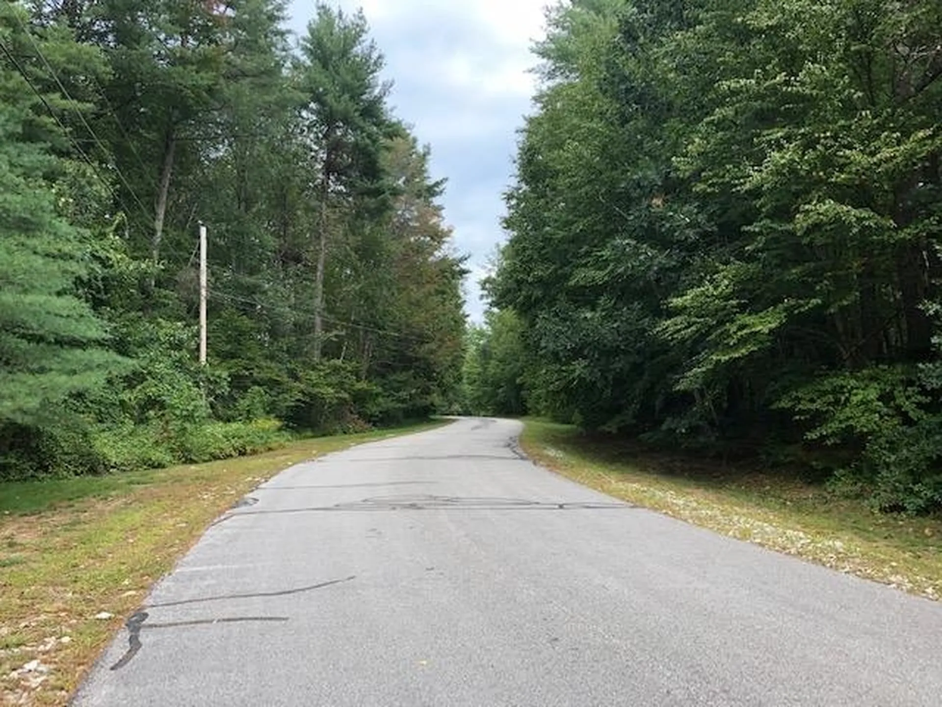 33 Apple Lane Hollis NH 03049
