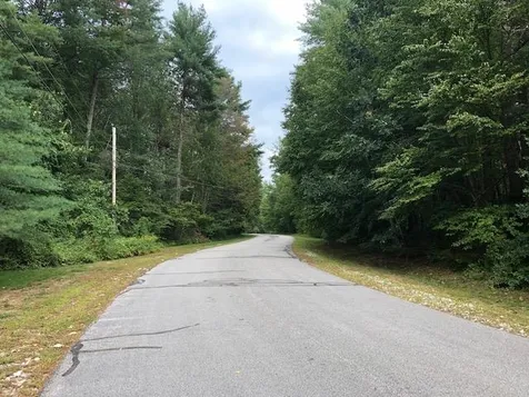 33 Apple Lane Hollis NH 03049