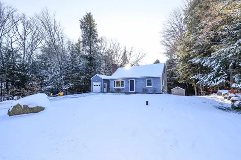 155 Tanglewood Drive Henniker NH 03242