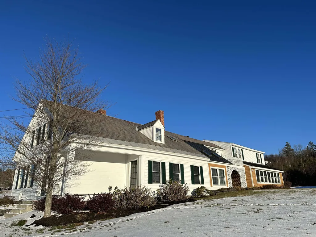 388 Old Homestead Highway Swanzey NH 03446