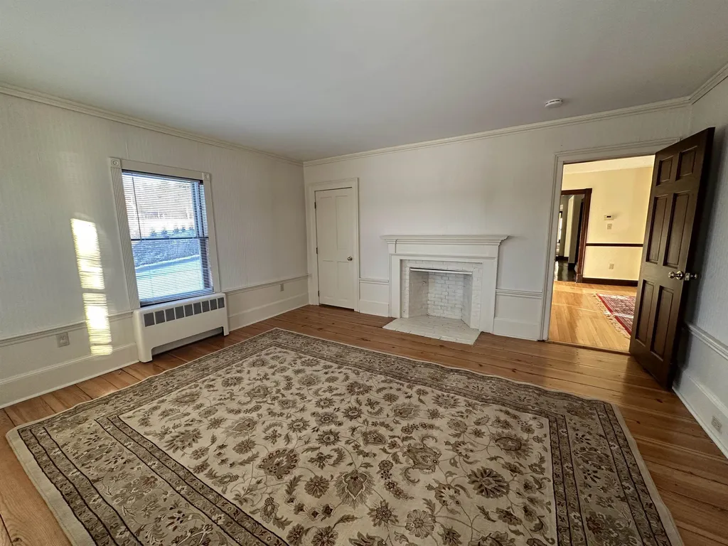 388 Old Homestead Highway Swanzey NH 03446