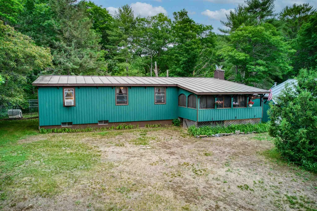 5018 Route 113 Thetford VT 05075