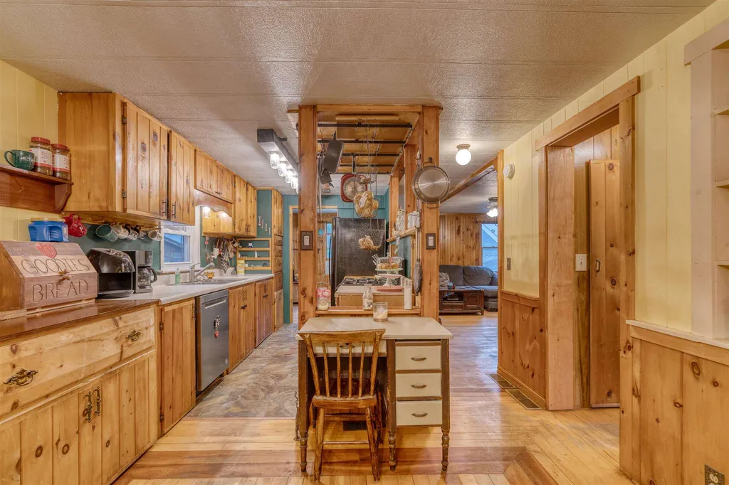 5018 Route 113 Thetford VT 05075