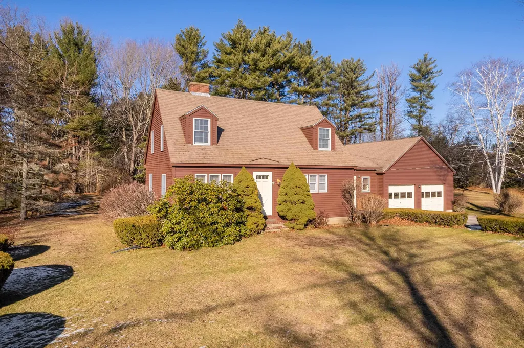 49 South Road North Hampton NH 03862