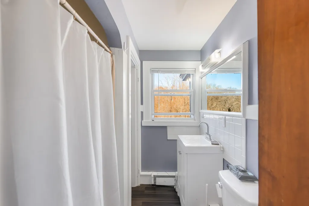 107 Varney Street Manchester NH 03102