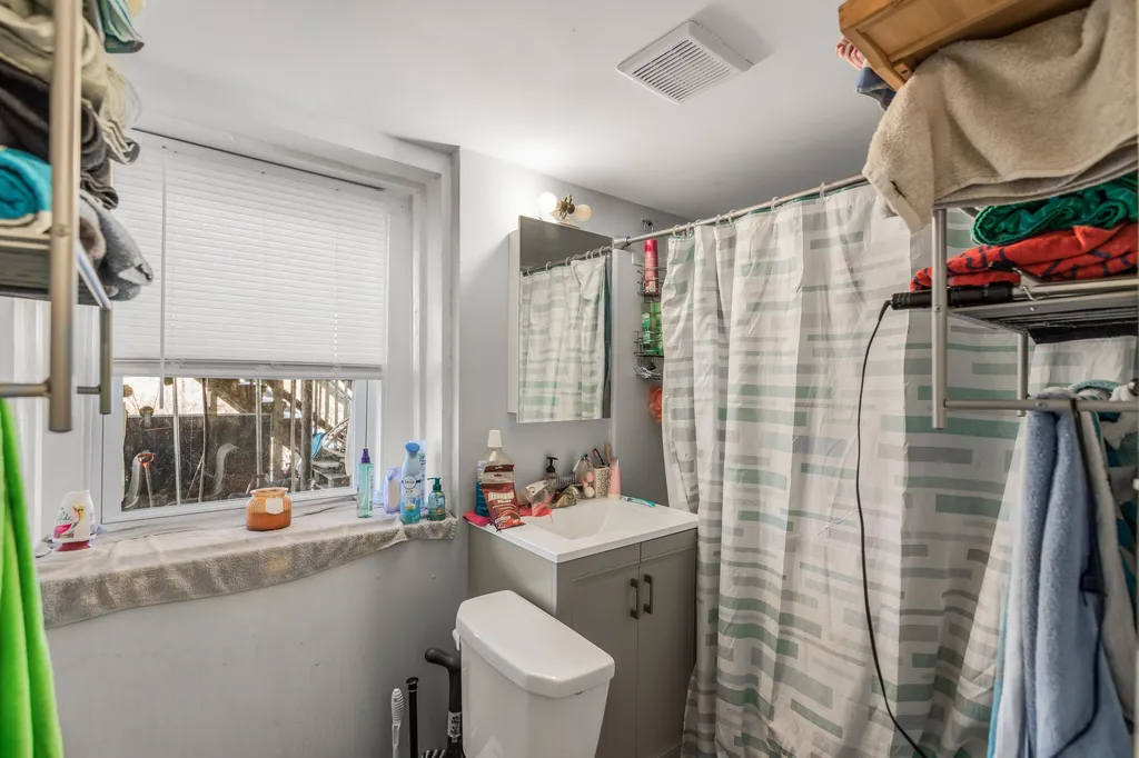 107 Varney Street Manchester NH 03102