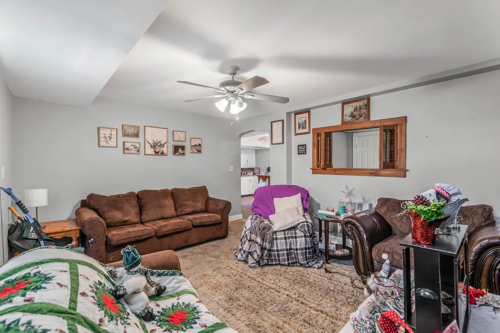 107 Varney Street Manchester NH 03102