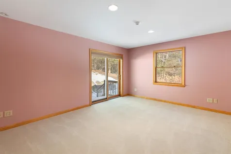 112 Brets Road Brattleboro VT 05301