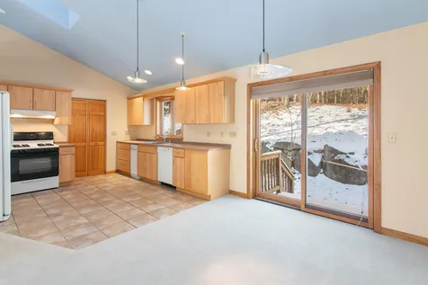 112 Brets Road Brattleboro VT 05301