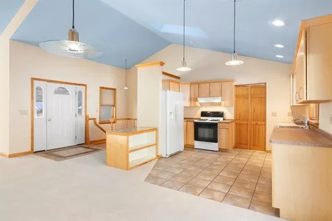 112 Brets Road Brattleboro VT 05301