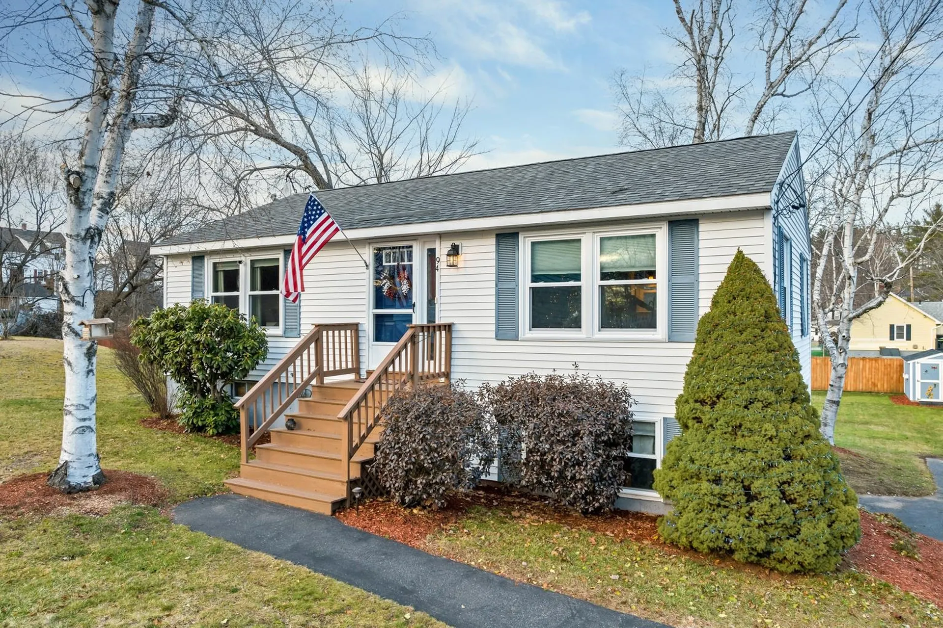 94 Warren Street Laconia NH 03246