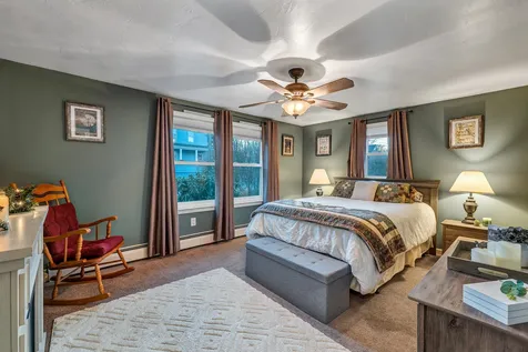 94 Warren Street Laconia NH 03246