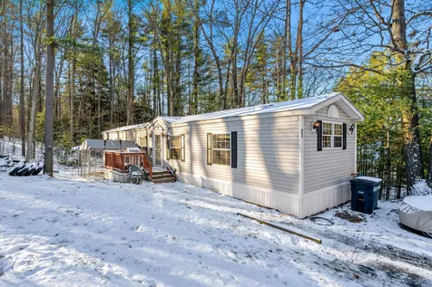 21 Sullivan Drive Allenstown NH 03275