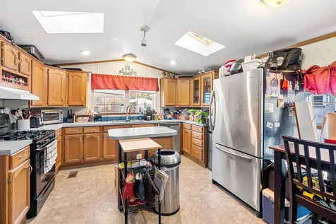 21 Sullivan Drive Allenstown NH 03275