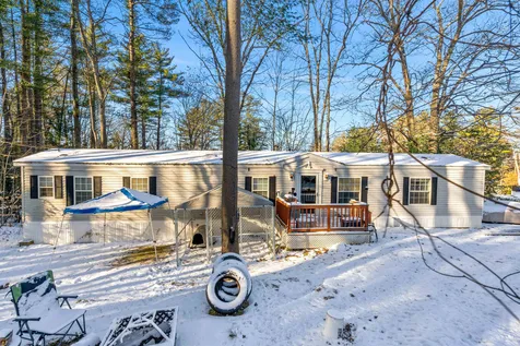 21 Sullivan Drive Allenstown NH 03275