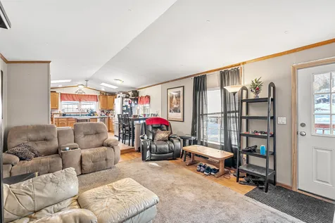 21 Sullivan Drive Allenstown NH 03275
